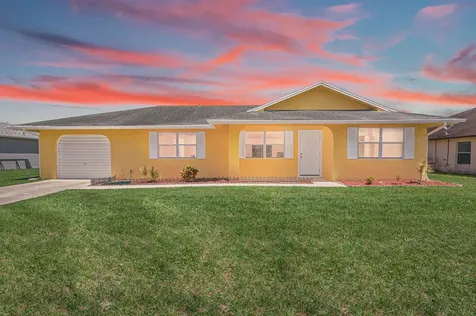 2043 SW Hampshire Lane Port St Lucie FL 34953