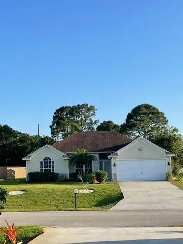 328 SW Lama Avenue Port St Lucie FL 34953