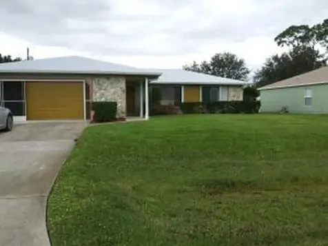 166 NW Heather Street Port St Lucie FL 34983