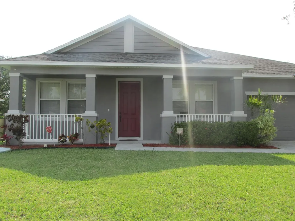 1666 SW Tivan Lane Port St Lucie FL 34984