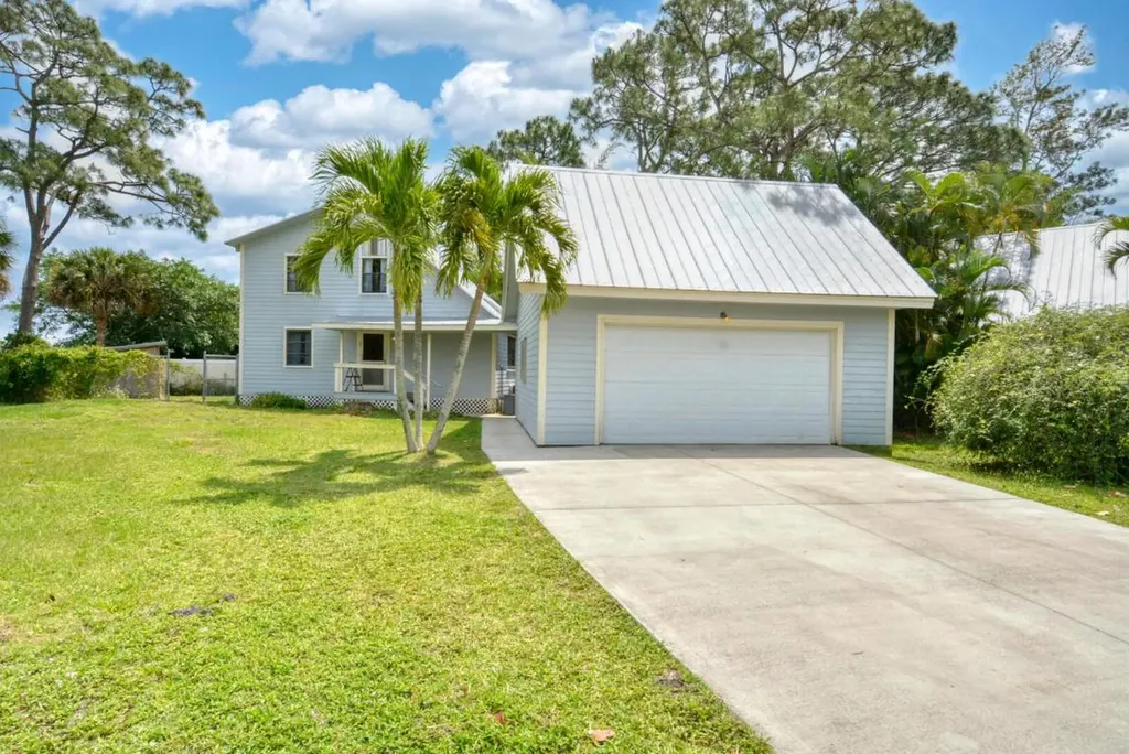 5700 Cassia Drive Fort Pierce FL 34982
