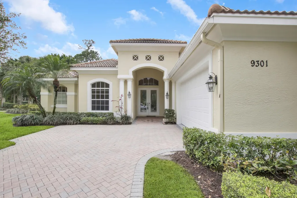 9301 Briarcliff Trace Port St Lucie FL 34986