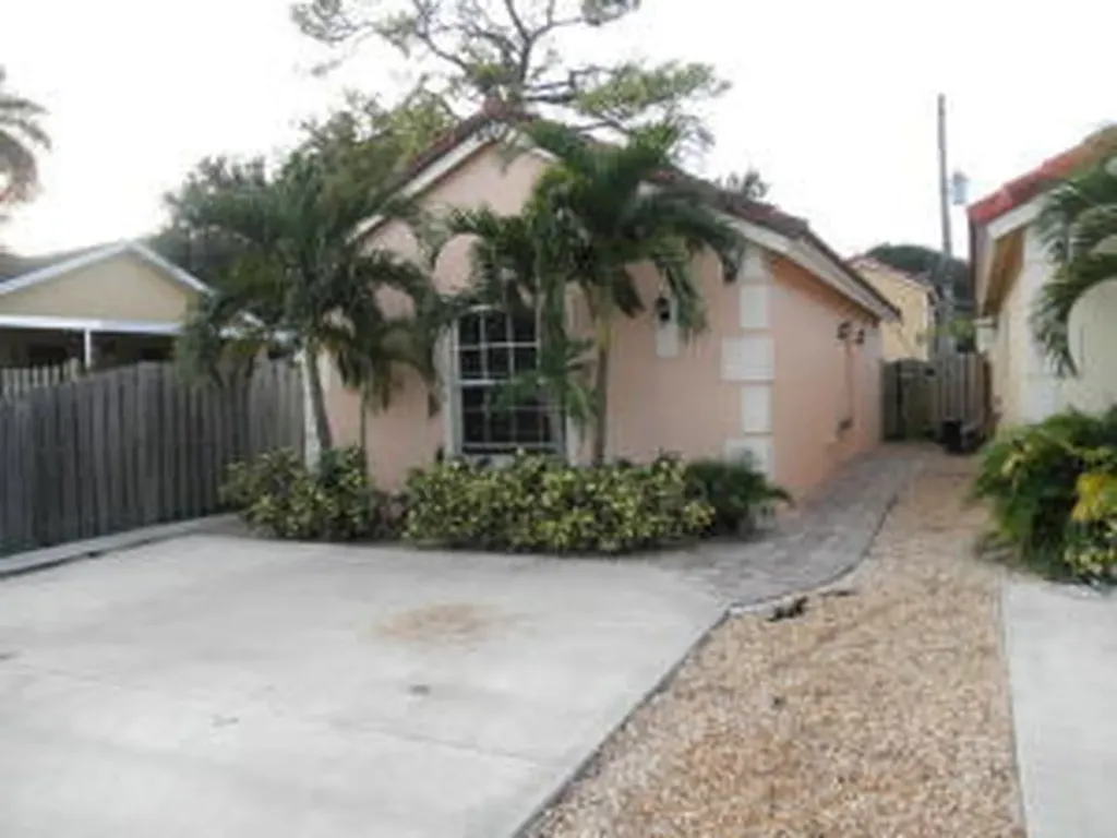 4834 Cambridge Street Lake Worth FL 33463