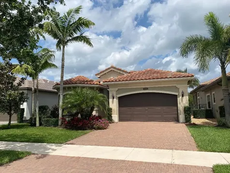 9505 Eden Roc Court Delray Beach FL 33446