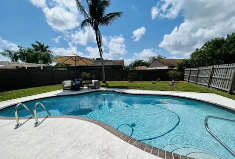 8524 Lake Point Court Lake Worth FL 33467