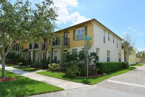 2144 SE Destin Drive Port St Lucie FL 34952