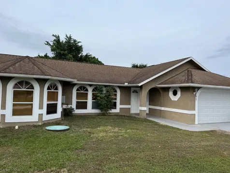613 NW Biscayne Drive Port St Lucie FL 34983