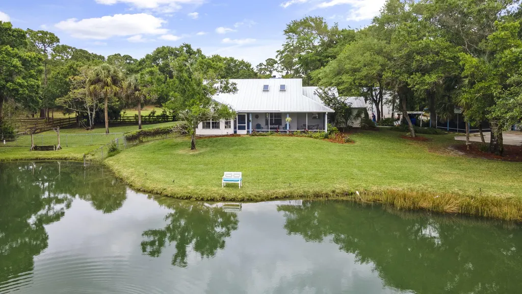 6960 41st Street Vero Beach FL 32967