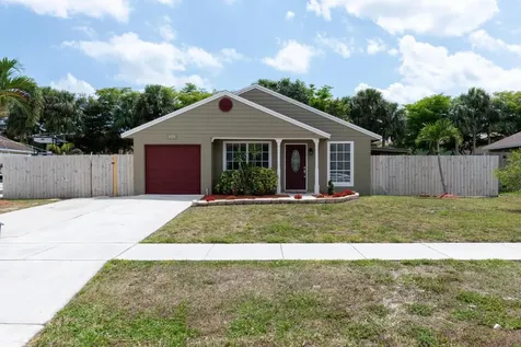 1128 Grandview Circle Royal Palm Beach FL 33411