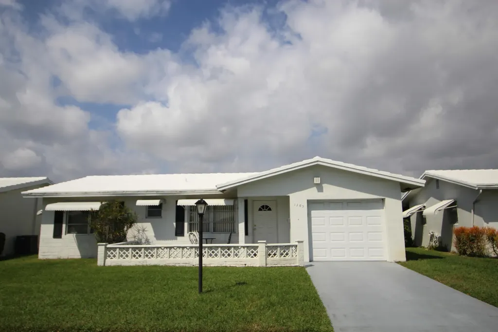 1309 SW 18th Street Boynton Beach FL 33426
