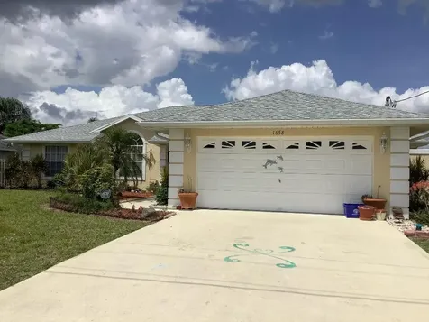 1658 SW Brisbane Street Port St Lucie FL 34984