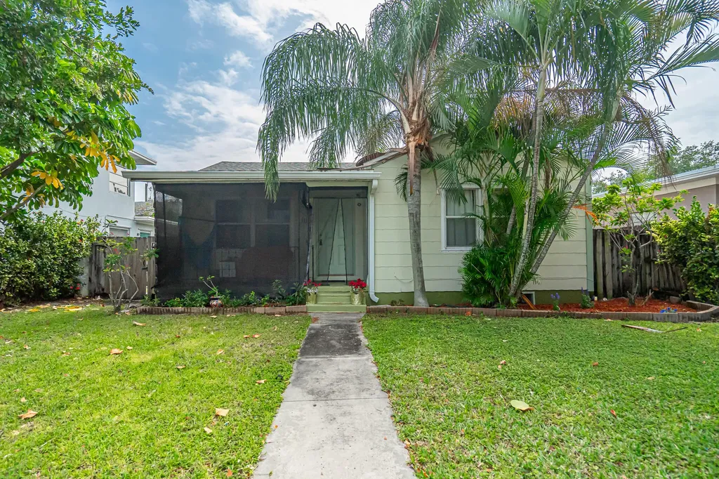 1116 N J Street Lake Worth Beach FL 33460
