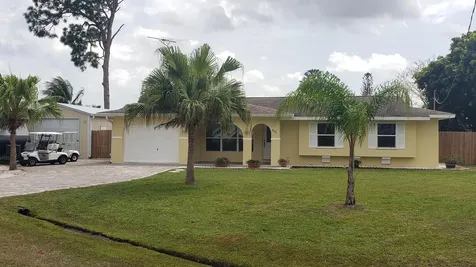 691 SE Harborview Drive Port St Lucie FL 34983