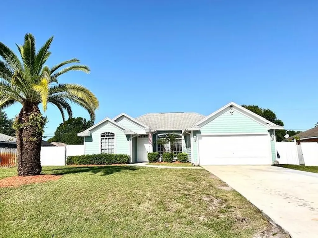 1974 SW Aguero Street Port St Lucie FL 34953