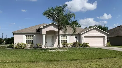 5325 NW Conley Drive Port St Lucie FL 34986