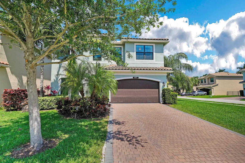 8077 Baltic Amber Road Delray Beach FL 33446