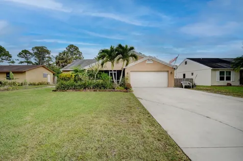 5338 2nd Road Lake Worth FL 33467