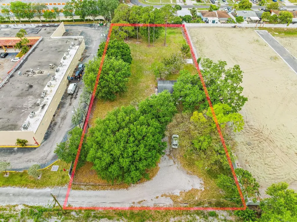 3827 Scott Road Greenacres FL 33463