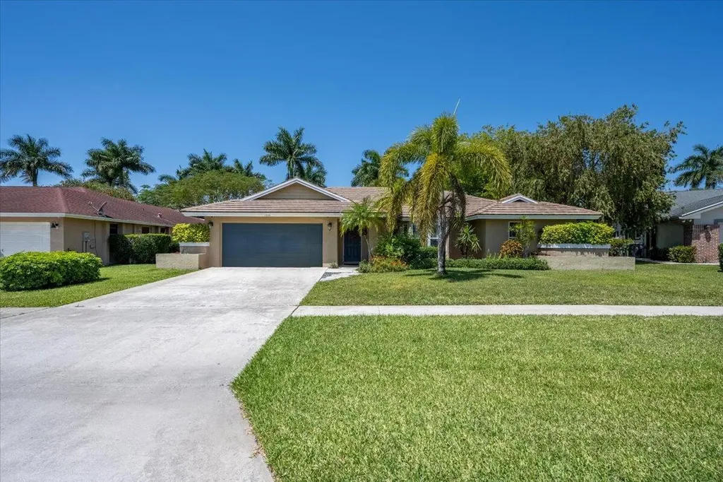 1534 Farmington Court Wellington FL 33414