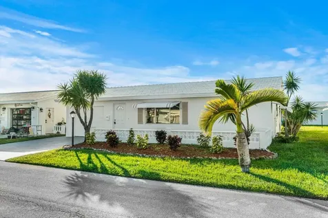 2105 SW 22nd Street Boynton Beach FL 33426