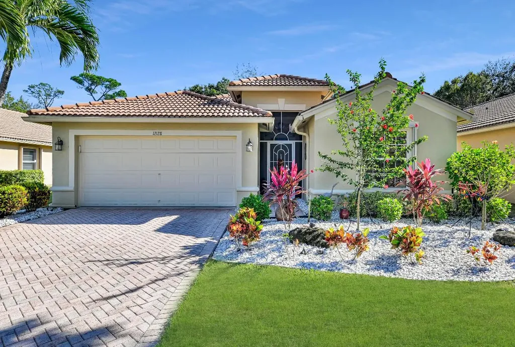 12128 La Vita Way Boynton Beach FL 33437