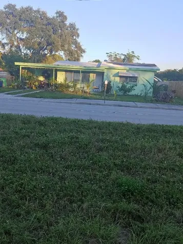 3008 N 25th Street Fort Pierce FL 34946