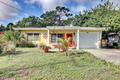 1903 S 8th Street Fort Pierce FL 34950