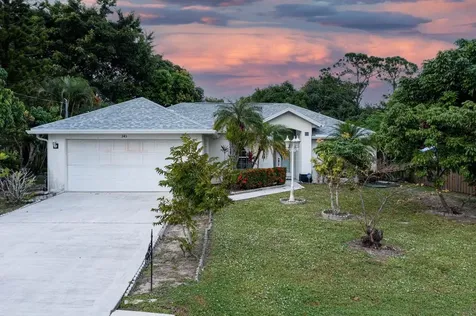 343 SE Faith Terrace Port St Lucie FL 34983