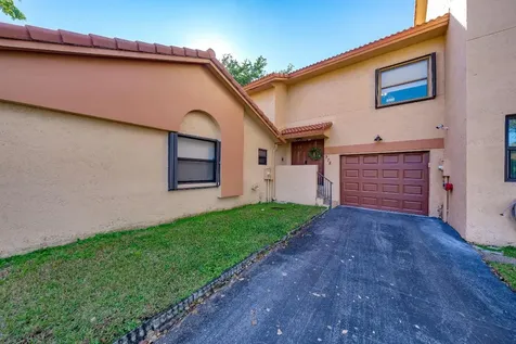 978 SW 113th Terrace Pembroke Pines FL 33025