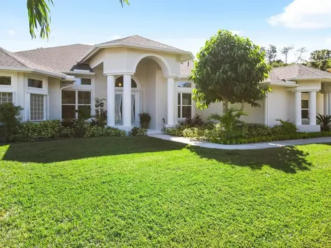 6046 SE Circle Street Hobe Sound FL 33455