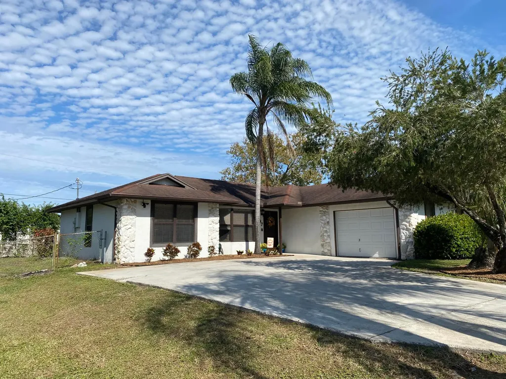 397 SE Strait Avenue Port St Lucie FL 34983