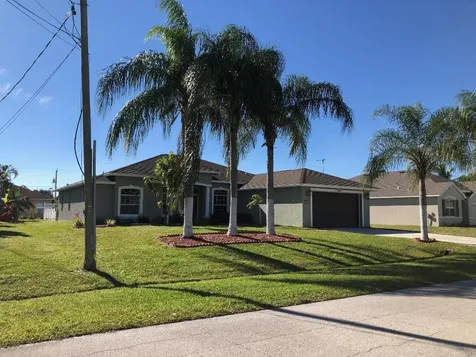 5960 NW Baynard Drive Port St Lucie FL 34986