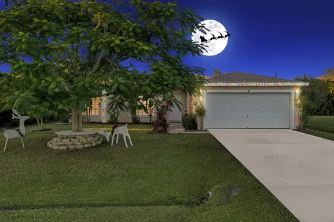 2505 SE Lyman Circle Port St Lucie FL 34952