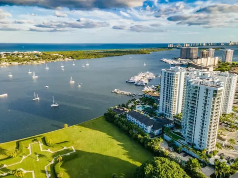 1 Water Club Way North Palm Beach FL 33408