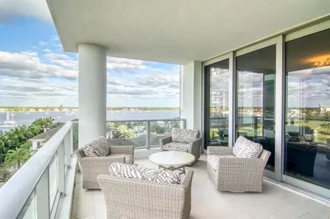 1 Water Club Way North Palm Beach FL 33408