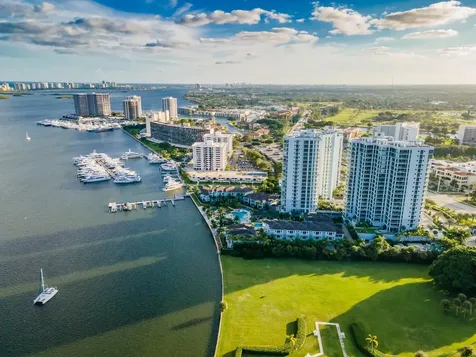 1 Water Club Way North Palm Beach FL 33408