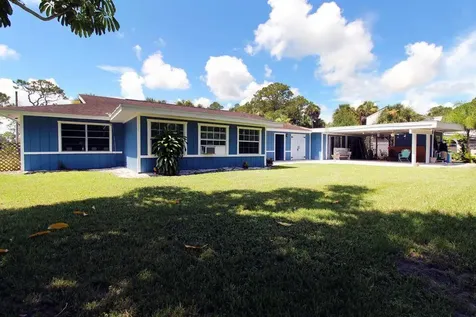 8206 Lakeland Boulevard Fort Pierce FL 34951