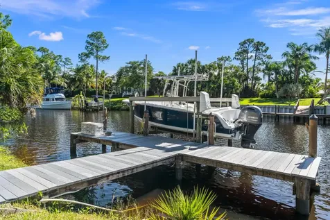 732 SW Falcon Street Palm City FL 34990