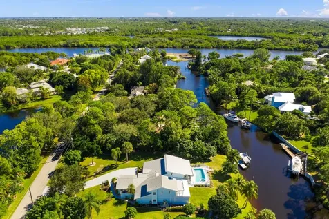 732 SW Falcon Street Palm City FL 34990