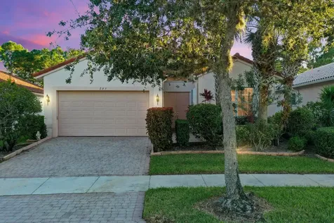 203 NW Chorale Way Port St Lucie FL 34986