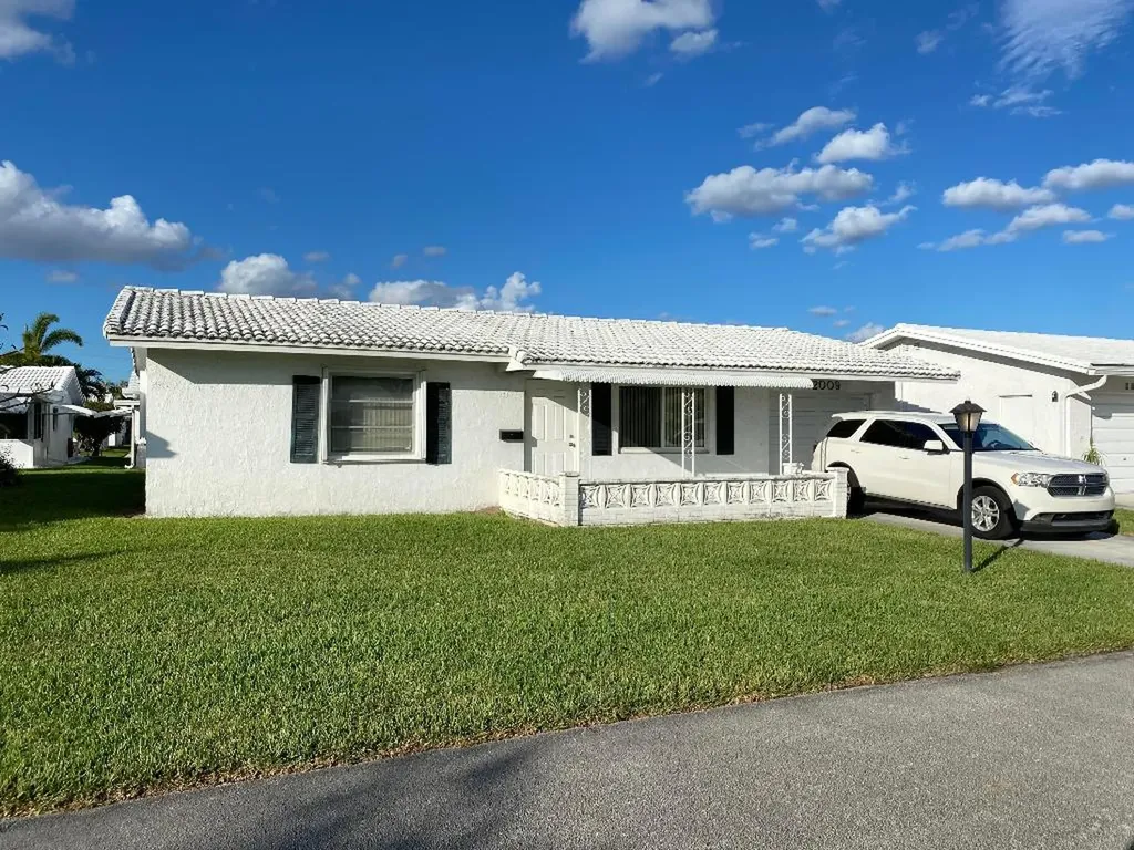 2009 Vastine Drive Boynton Beach FL 33426