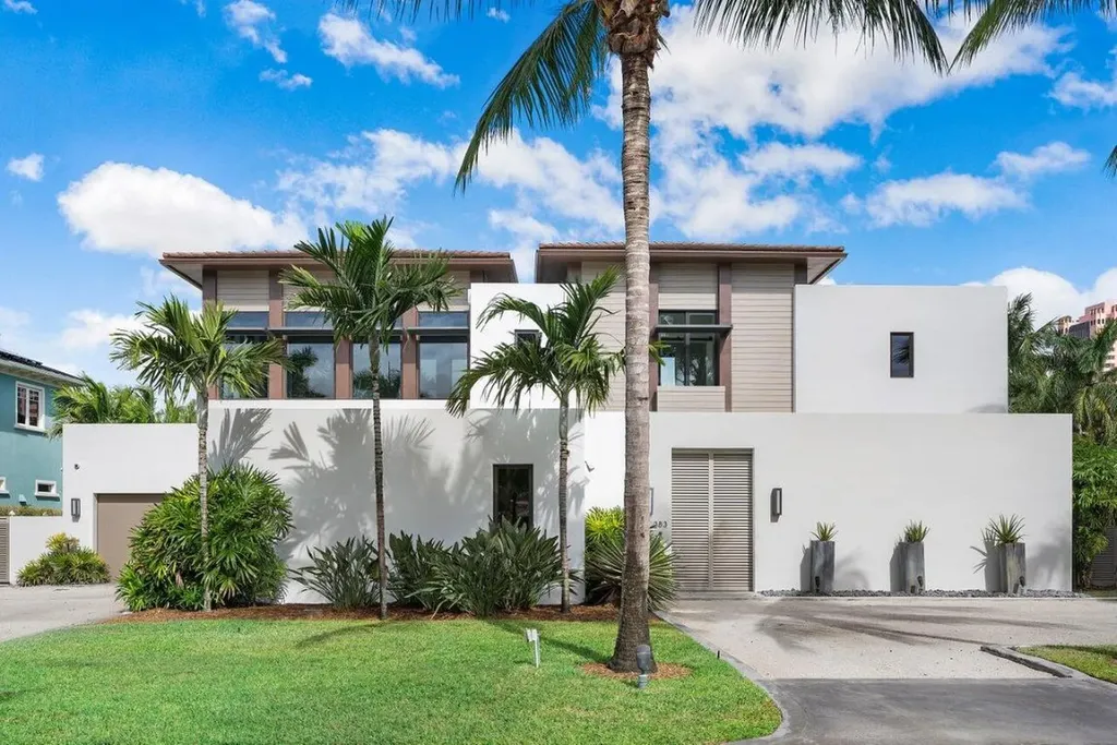 383 Thatch Palm Drive Boca Raton FL 33432