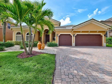 10458 Oak Meadow Lane Lake Worth FL 33449