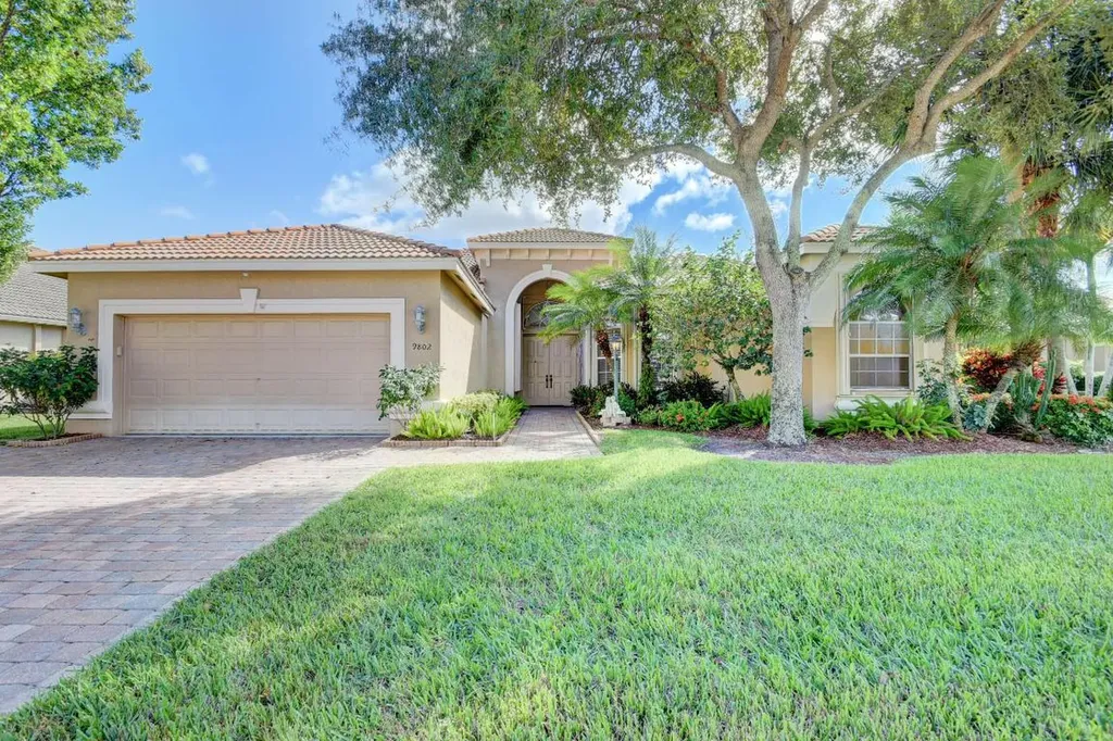 9802 Via Verga Street Lake Worth FL 33467