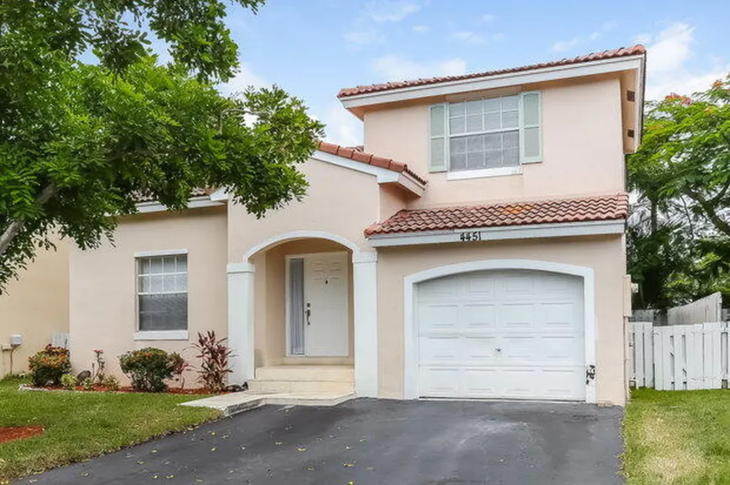 4451 NW 61st Place Coconut Creek FL 33073