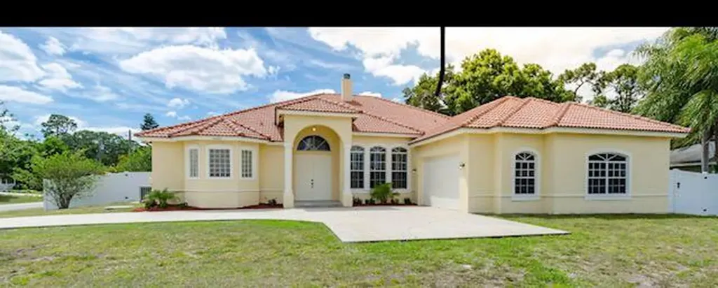 1662 SW Cashmere Boulevard Port St Lucie FL 34953