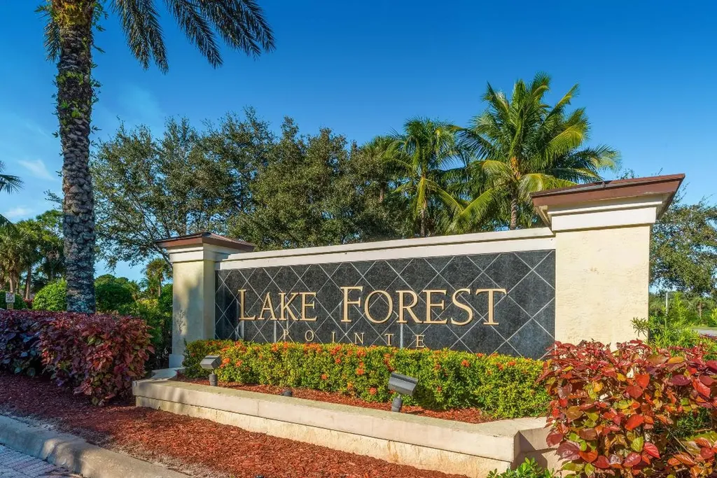 206 SW Maclay Way Port St Lucie FL 34986