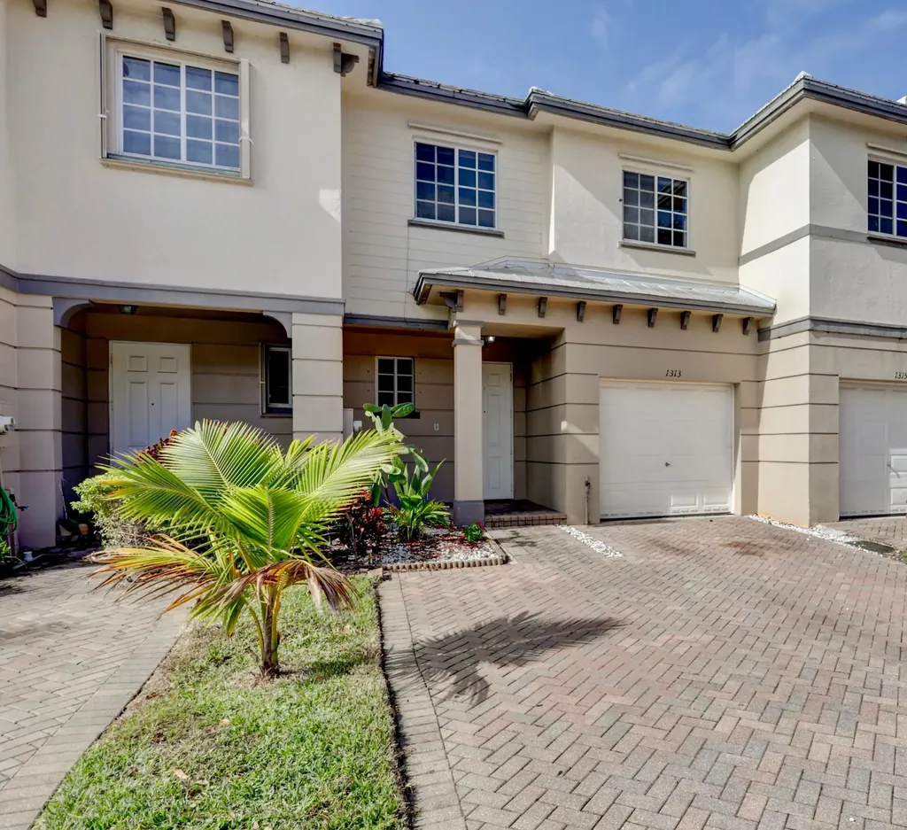 1313 Lucaya Drive Riviera Beach FL 33404