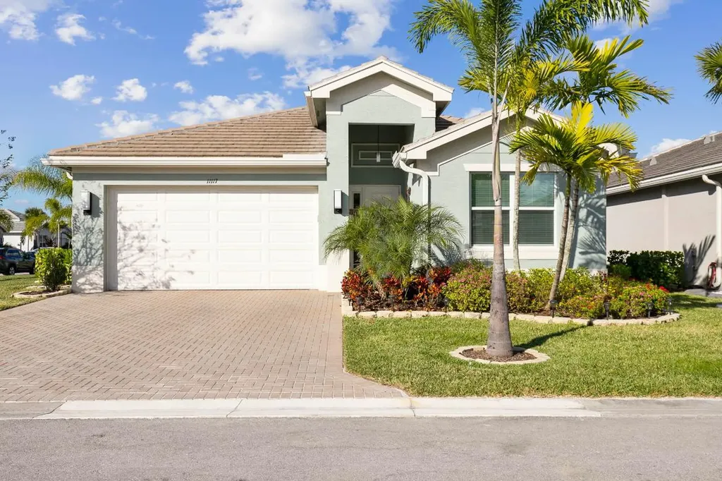 11117 SW Carriage Hill Lane Port St Lucie FL 34987