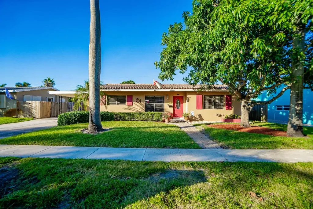 1416 Tahoe Court Lake Worth FL 33461